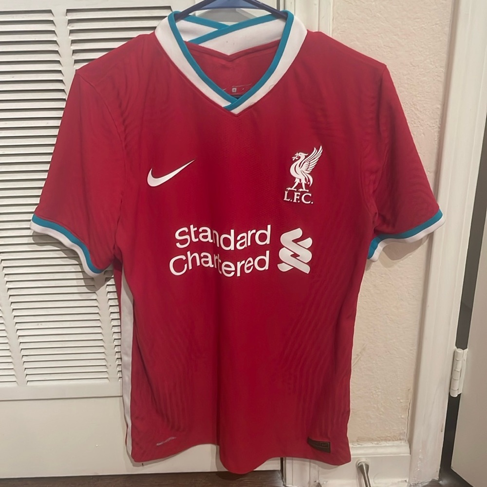 Nike Authentic Liverpool 20/21 Home Jersey